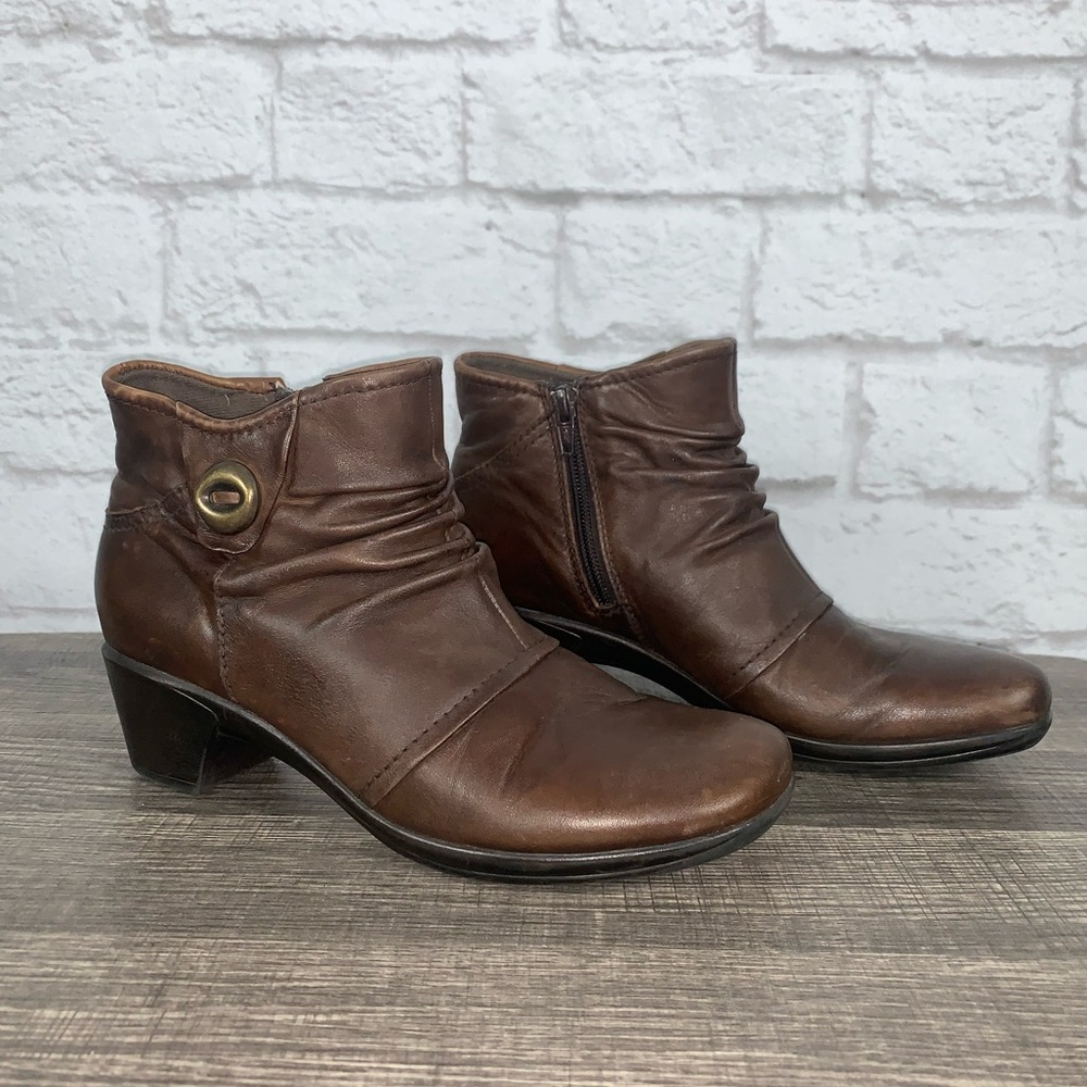Earth Origins Relaxed Fit Ankle Boots Size 7.5